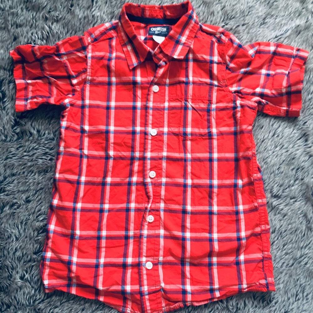 Oshkosh boy’s plaid short sleeve button shirt size 7